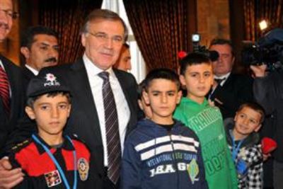 'Ali Gaffar' isimli 101 çocuk meclisteydi