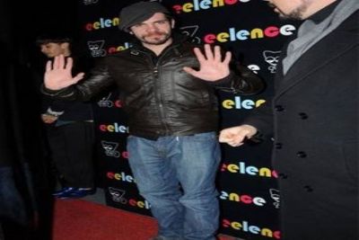 Tolga Karel kahroldu